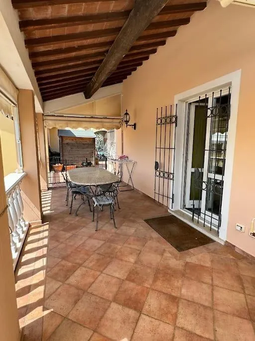 Casa Spara Villa San Vincenzo 0*,